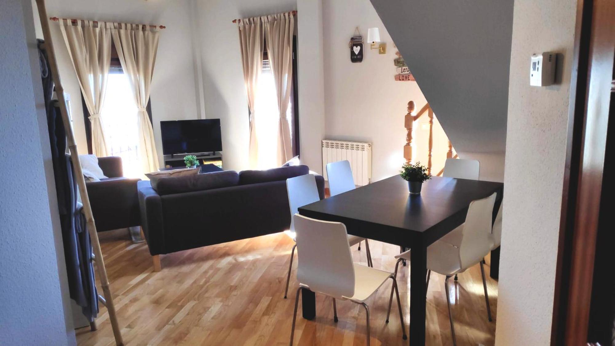 Apartamentos Go - Tordesillas House Экстерьер фото